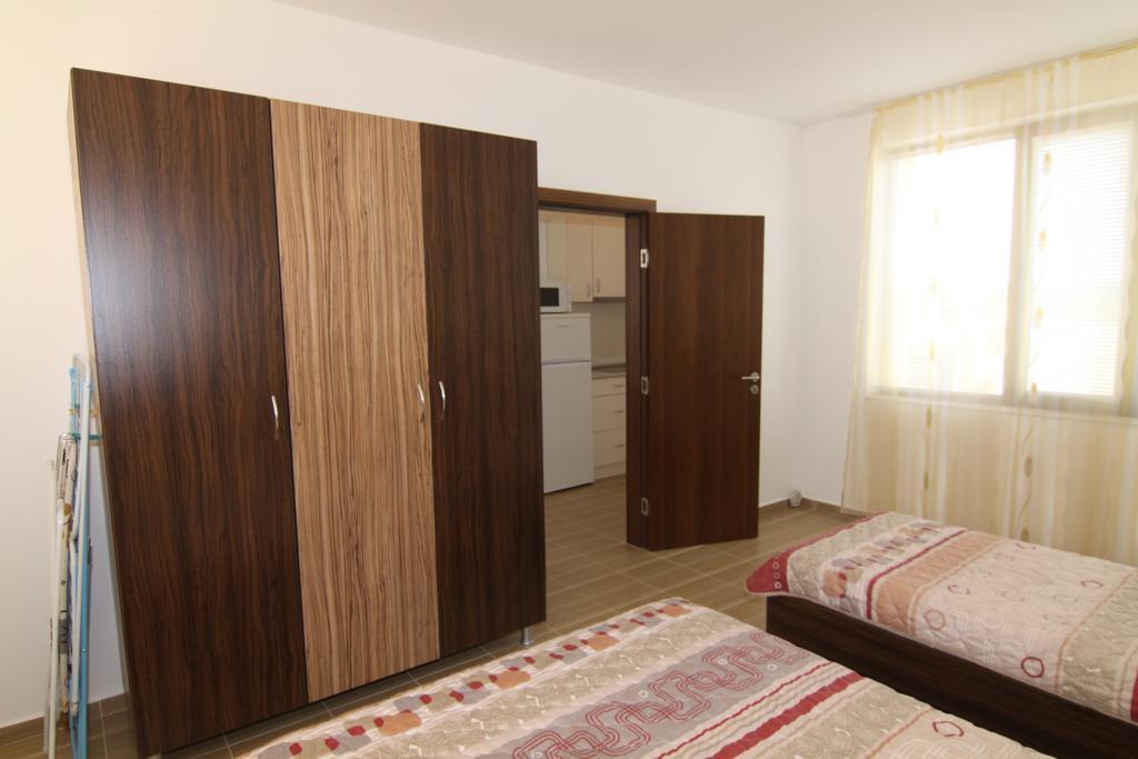Apartments In Lotos Complex Кранево Номер фото